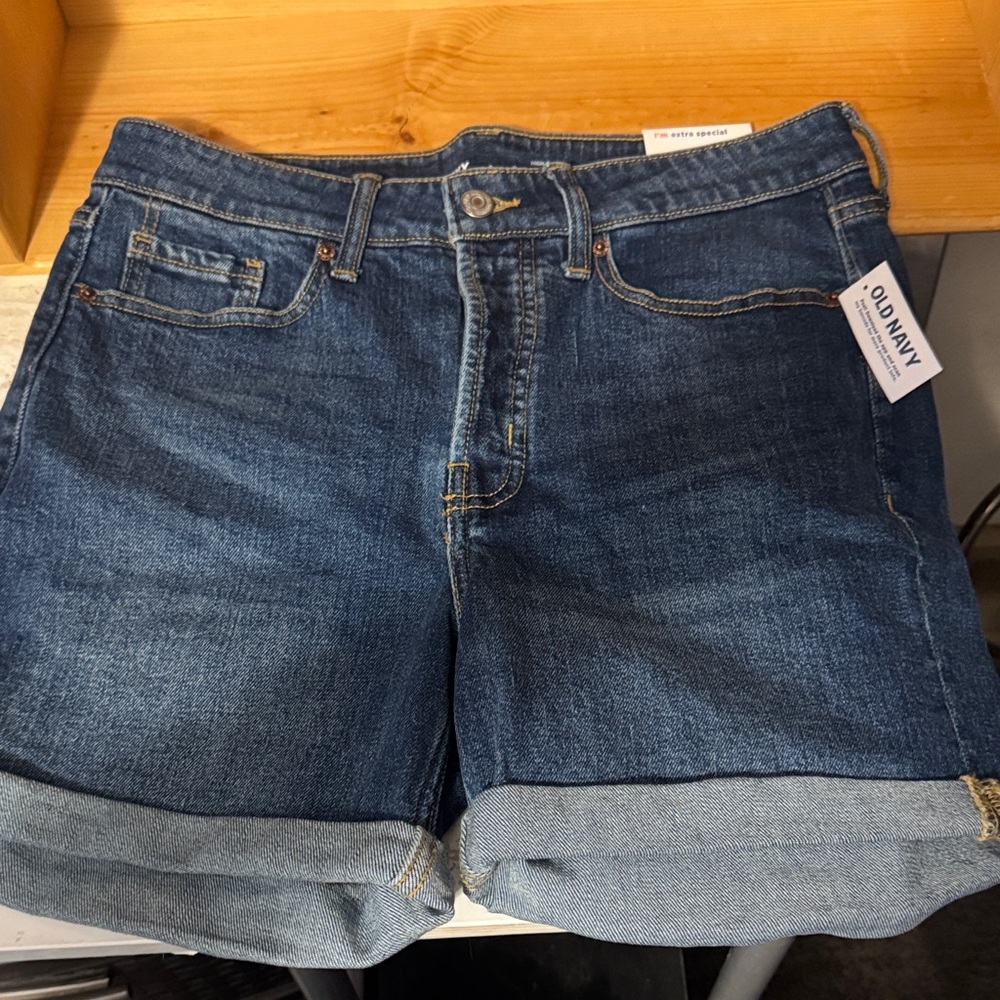 Old Navy Denim Shorts O.G. Straight High-Rise Women’s Size 8 Brand New